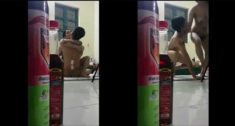Quay lén người tình cũ và bạn trai